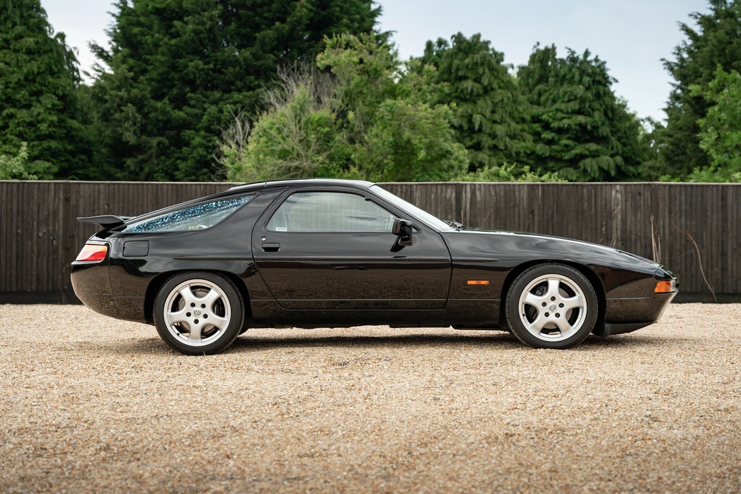1988 Porsche 928 S4 - Image 5 of 31