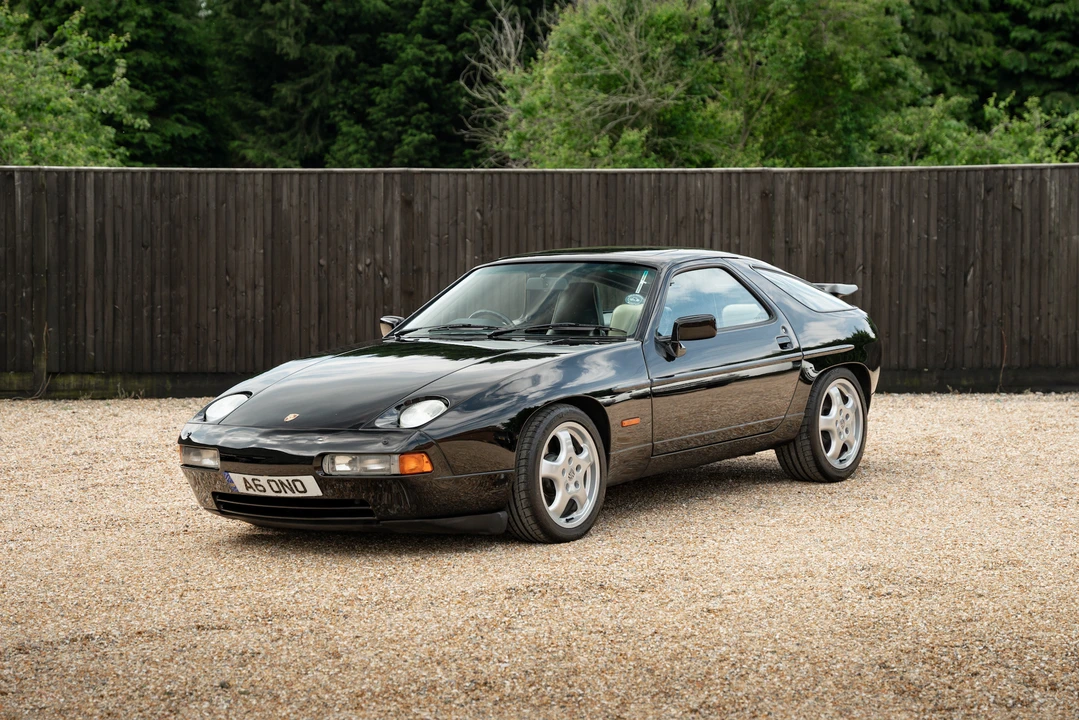 1988 Porsche 928 S4 - Image 12 of 31