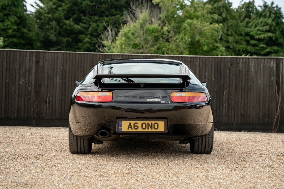 1988 Porsche 928 S4 - Image 16 of 31