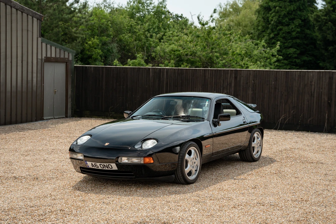 1988 Porsche 928 S4 - Image 17 of 31