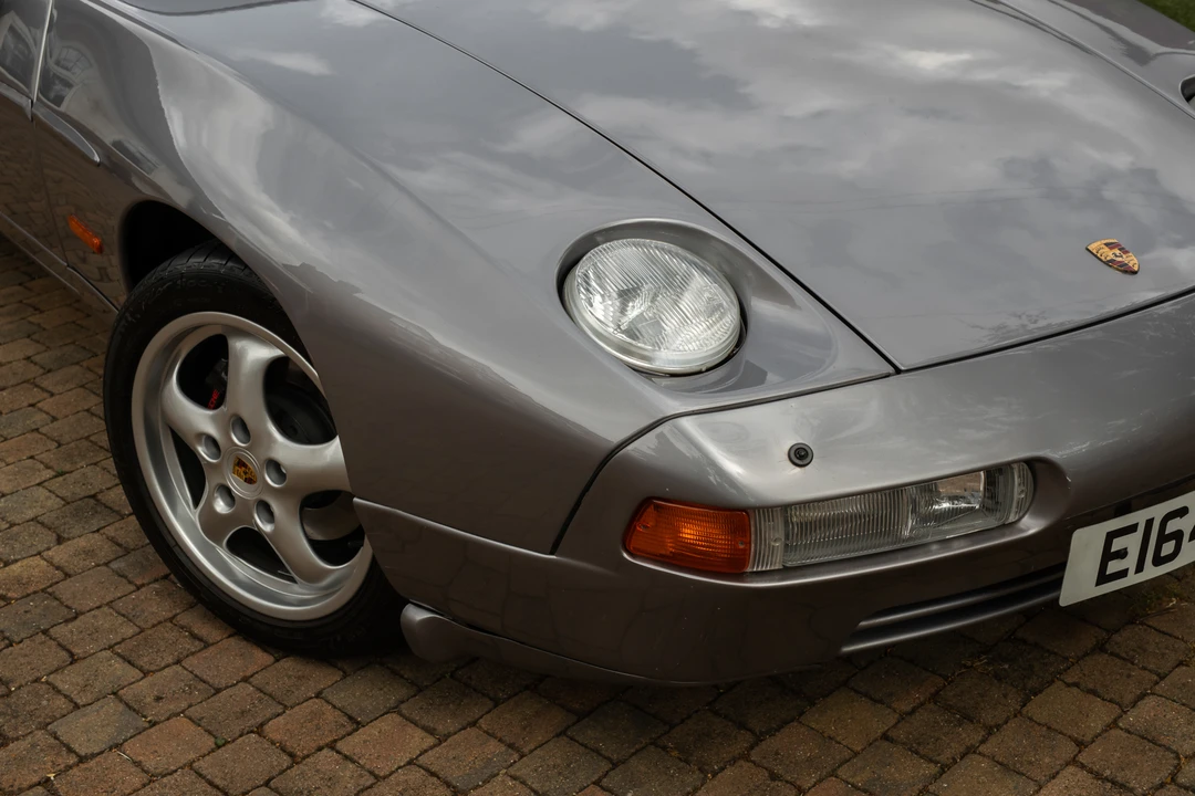 1988 Porsche 928 S4 - Image 25 of 31