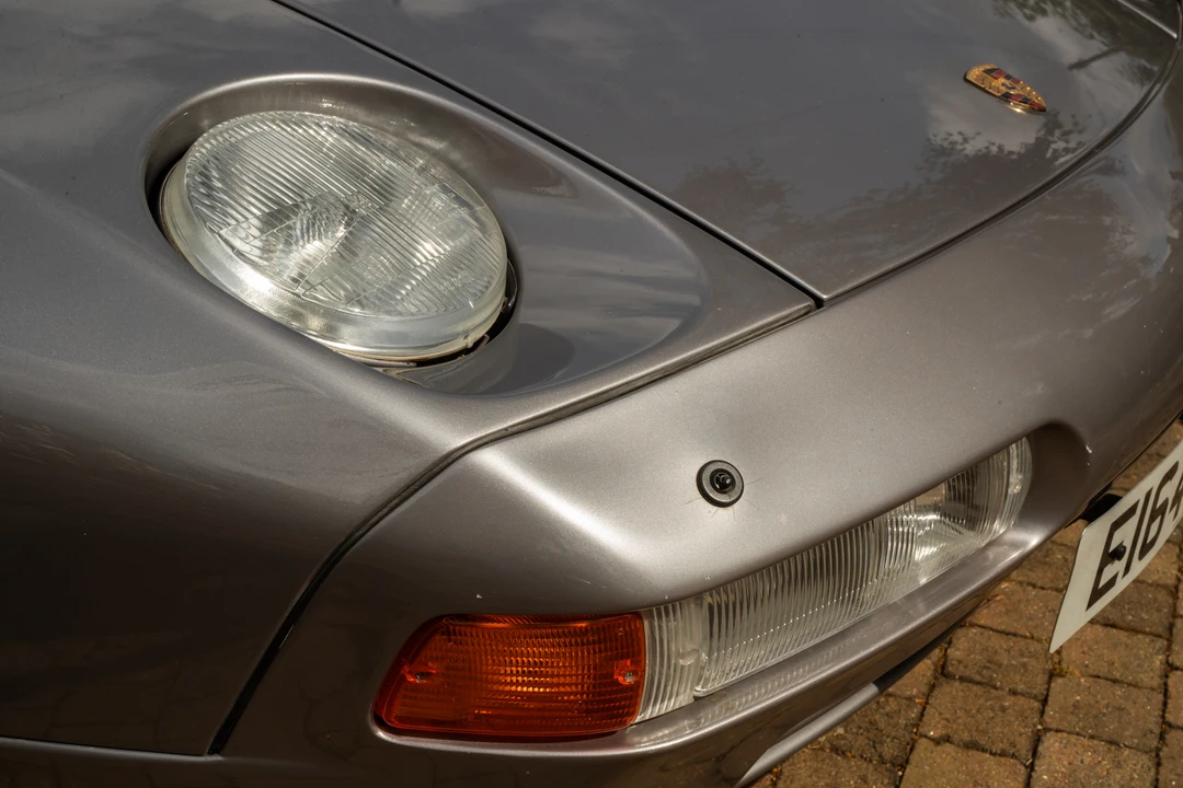 1988 Porsche 928 S4 - Image 14 of 31