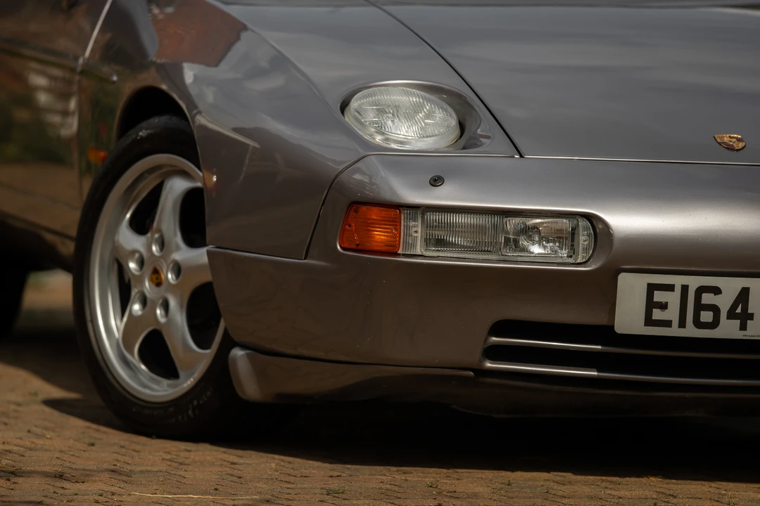 1988 Porsche 928 S4 - Image 18 of 31