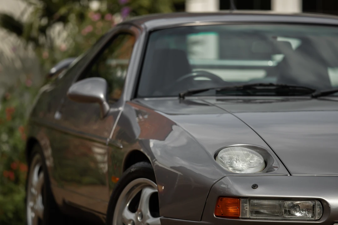 1988 Porsche 928 S4 - Image 19 of 31