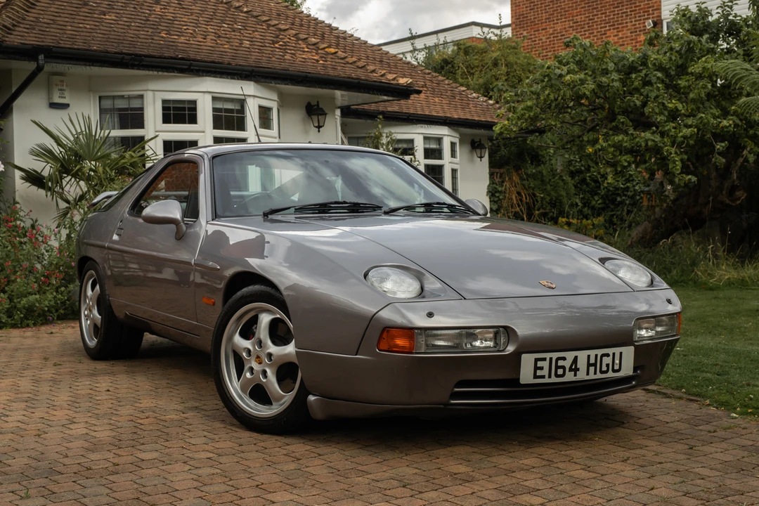 1988 Porsche 928 S4 - Image 2 of 31
