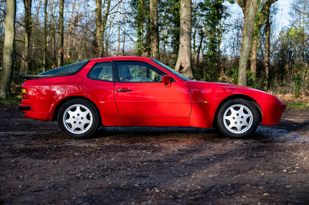 1988 Porsche 944 S - Image 9 of 31
