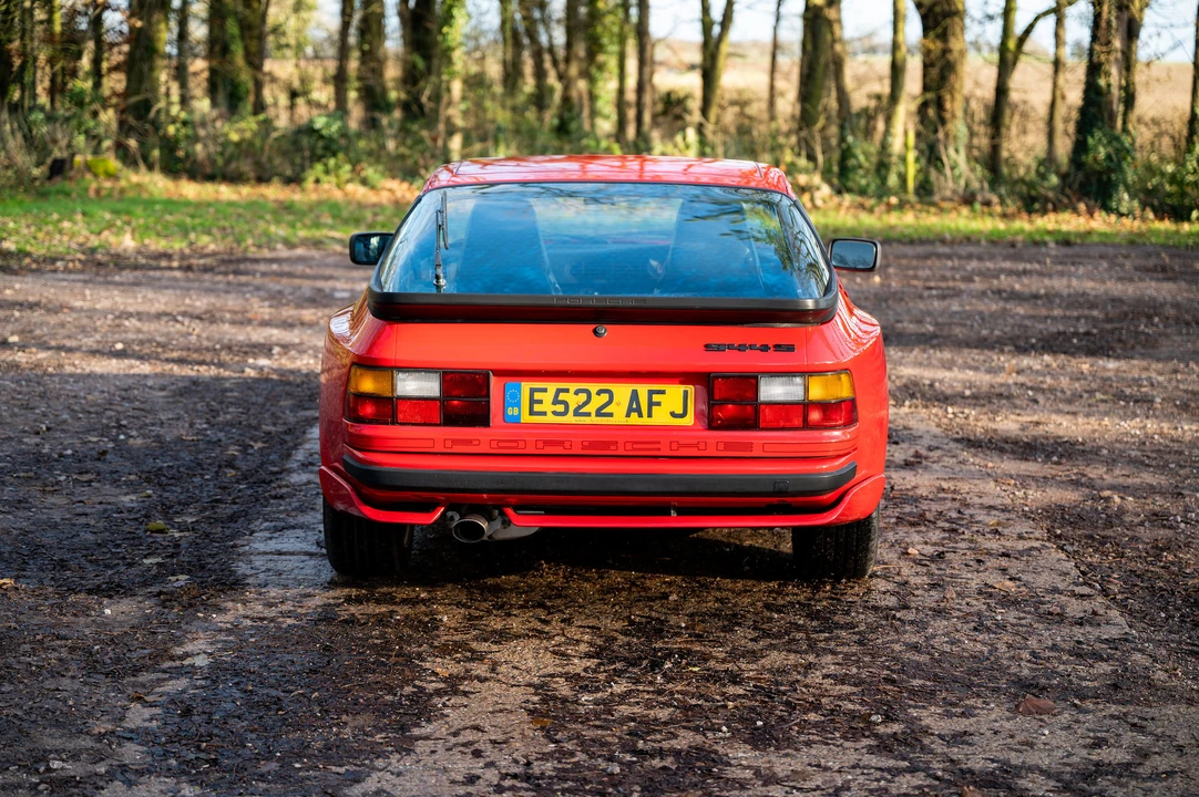 1988 Porsche 944 S - Image 7 of 31