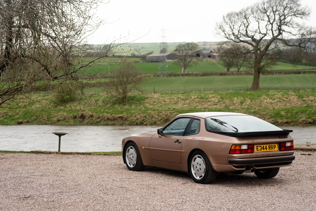1988 Porsche 944 Turbo - Image 25 of 31