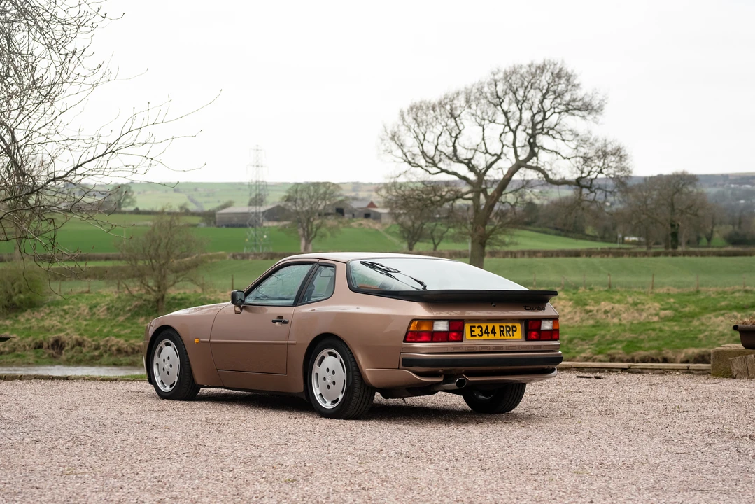 1988 Porsche 944 Turbo - Image 27 of 31