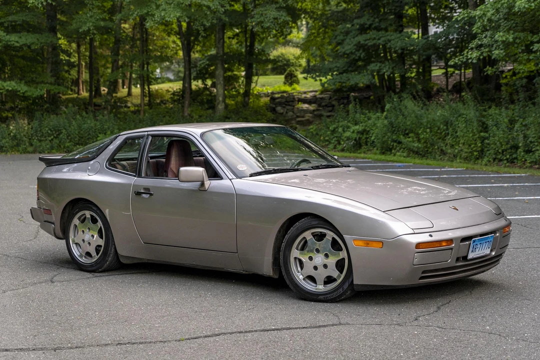 1988 Porsche 944 Turbo - Image 19 of 31