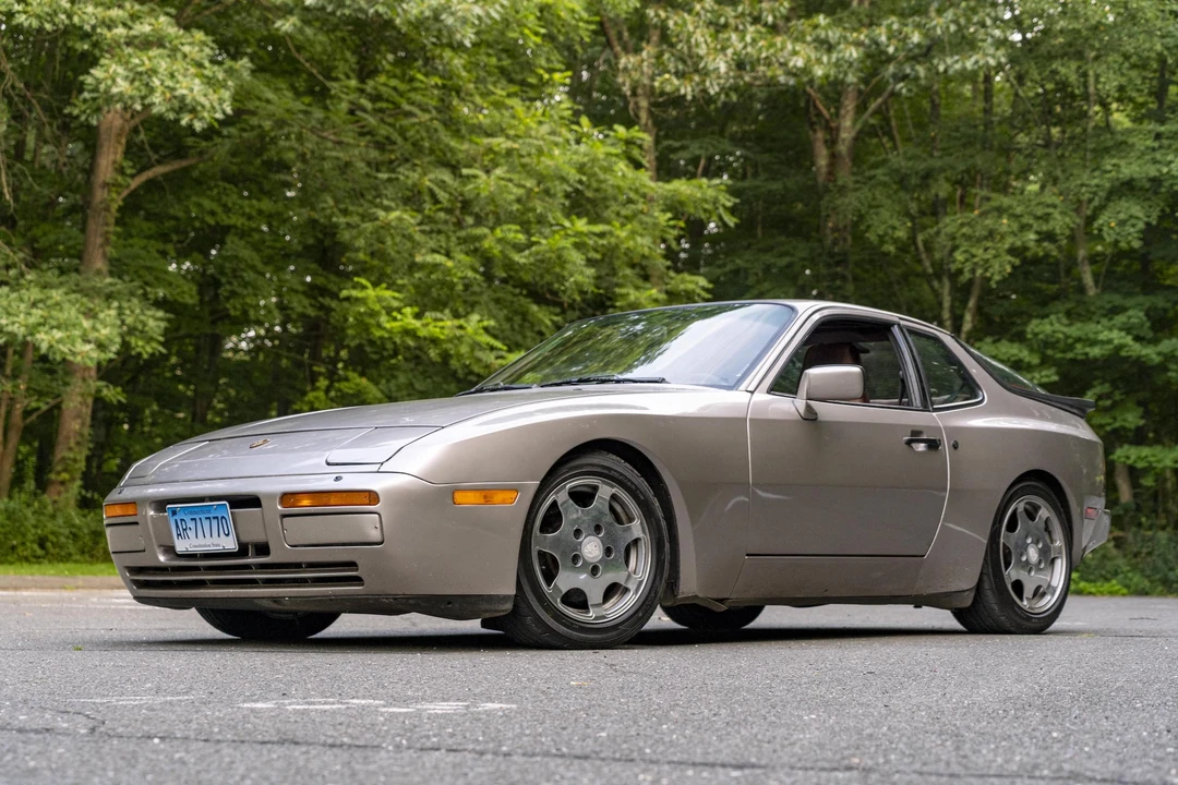 1988 Porsche 944 Turbo - Image 26 of 31