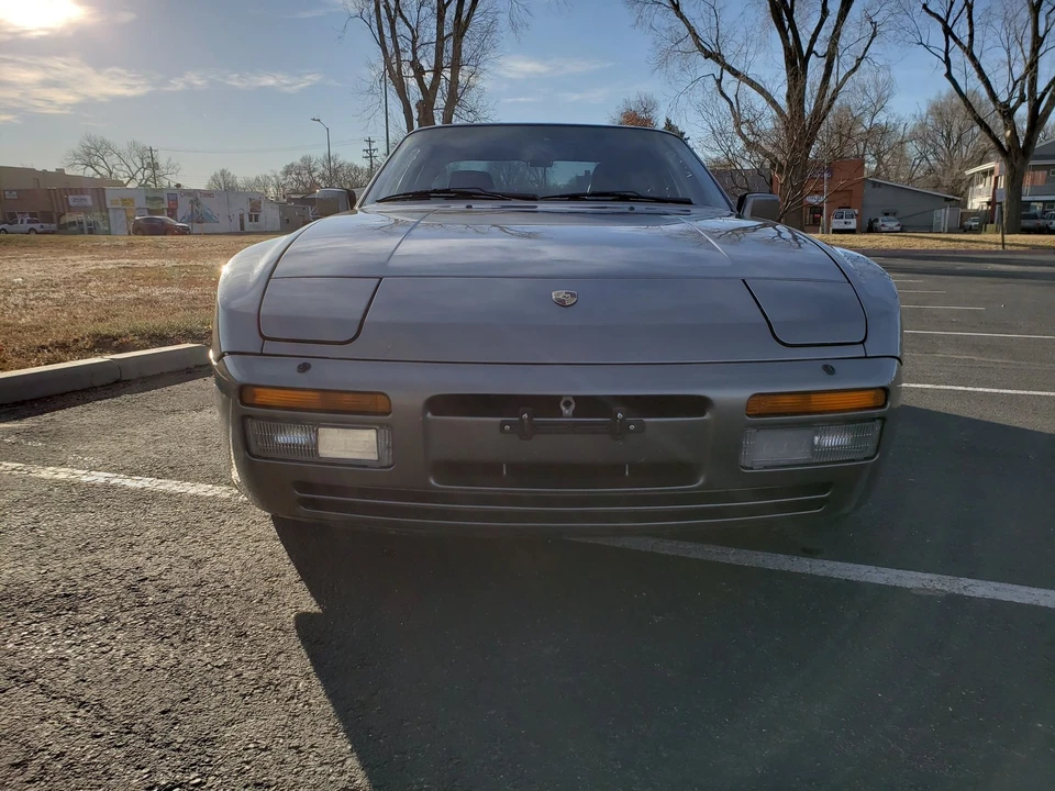 1988 Porsche 944 Turbo - Image 2 of 9