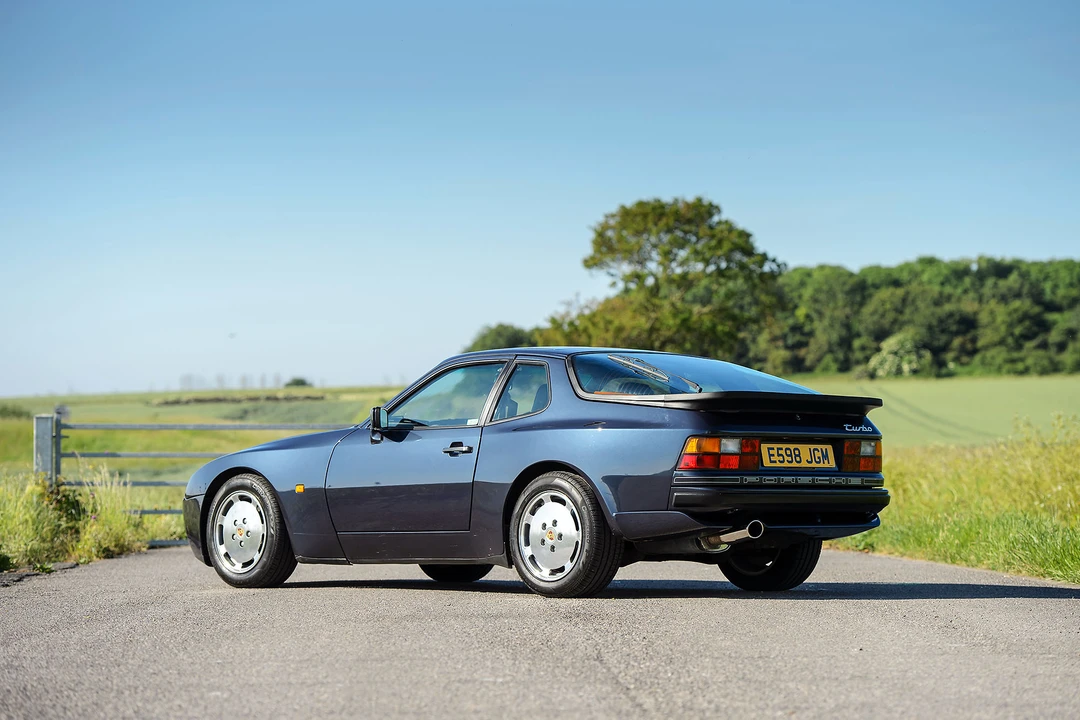 1988 Porsche 944 Turbo - Image 27 of 31