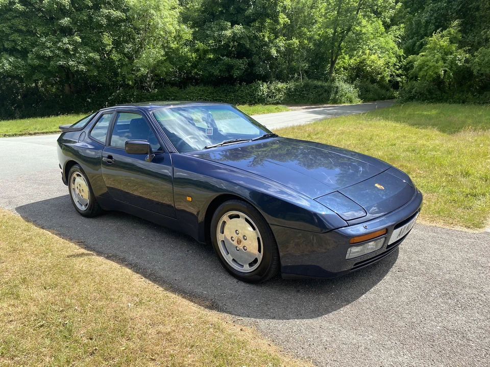 1988 Porsche 944 Turbo - Image 2 of 31