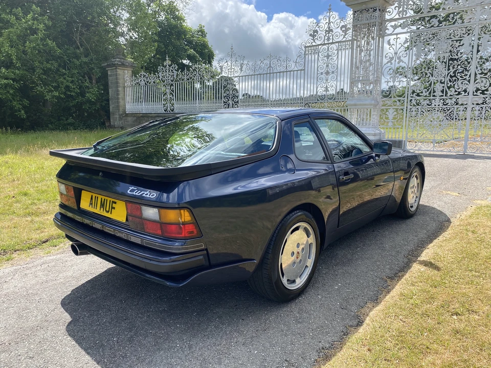 1988 Porsche 944 Turbo - Image 9 of 31