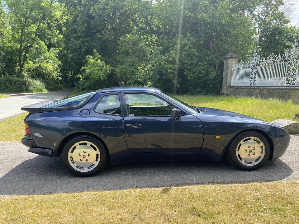 1988 Porsche 944 Turbo - Image 11 of 31