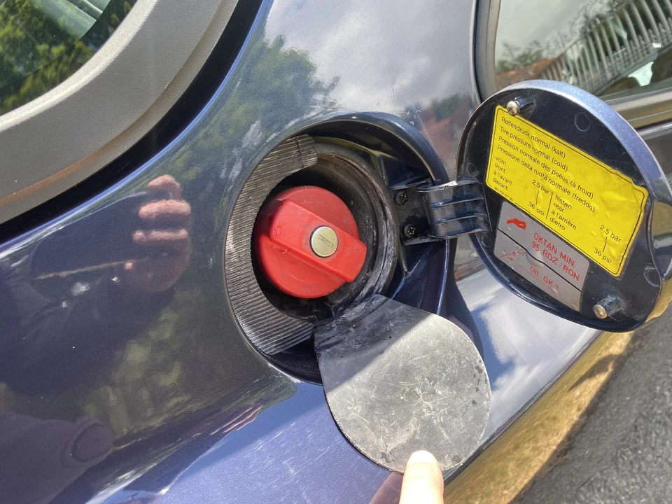 1988 Porsche 944 Turbo - Image 30 of 31