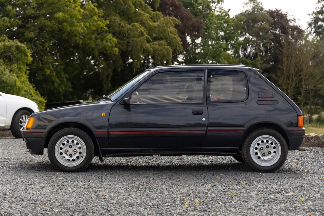 1988 Peugeot 205 GTI - Image 12 of 30