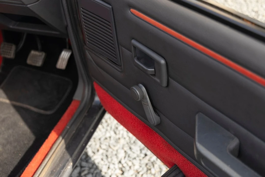 1988 Peugeot 205 GTI - Image 21 of 30