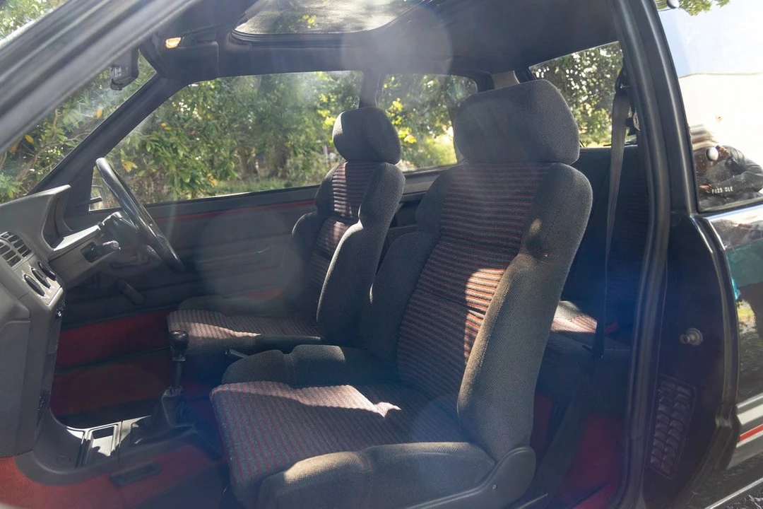 1988 Peugeot 205 GTI - Image 22 of 30