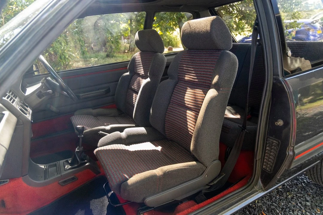 1988 Peugeot 205 GTI - Image 4 of 30