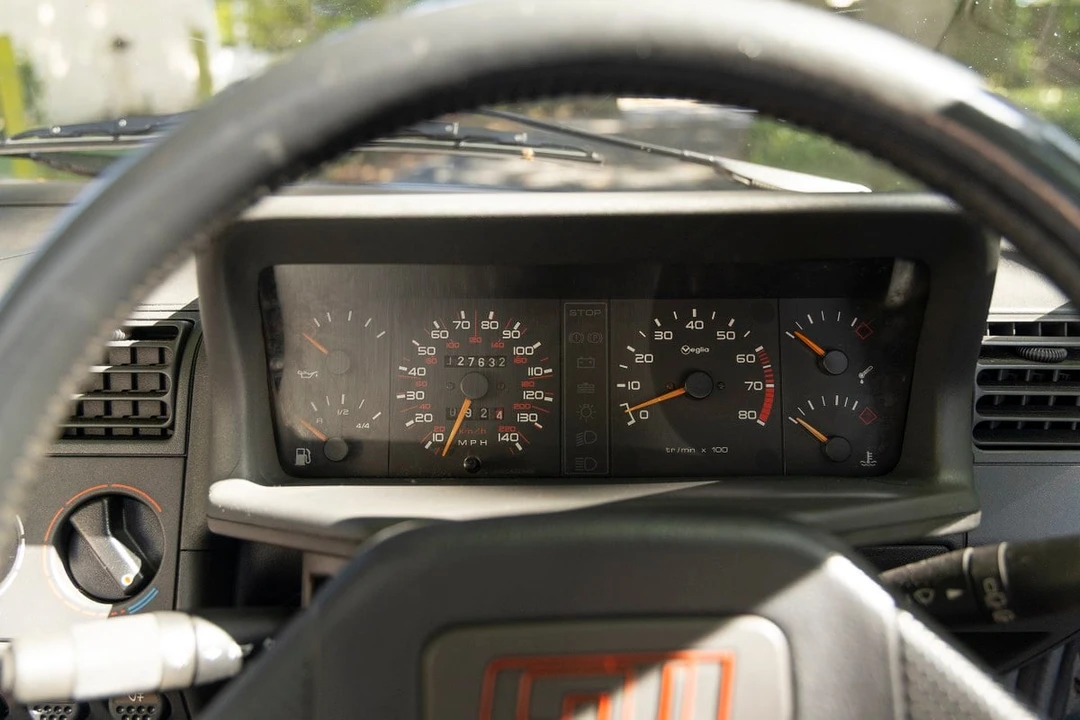 1988 Peugeot 205 GTI - Image 29 of 30