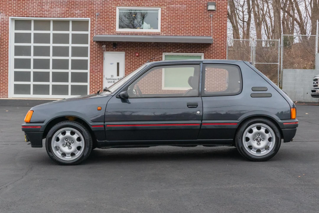 1988 Peugeot 205 GTI - Image 3 of 25