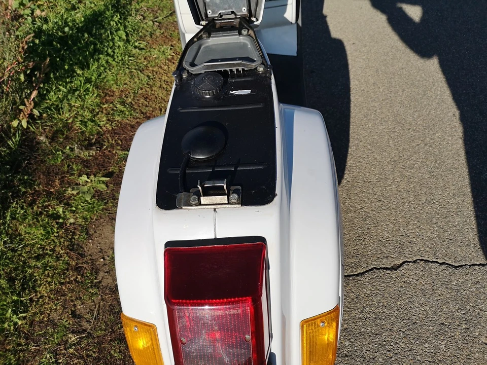 1900 Piaggio - Image 11 of 18