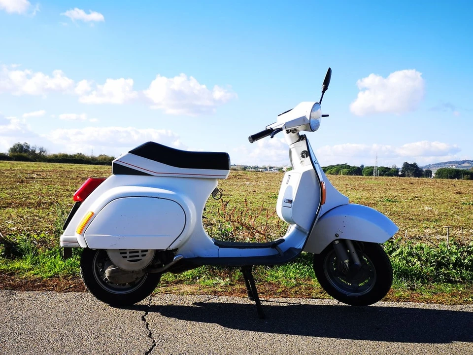 1900 Piaggio - Image 3 of 18