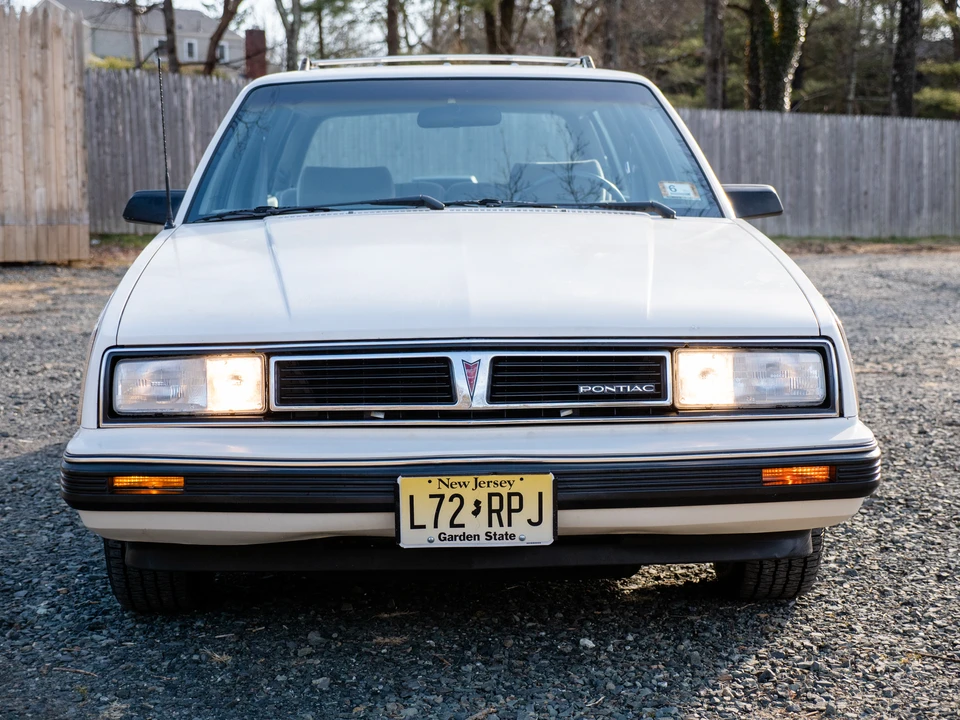 1988 Pontiac Safari - Image 2 of 31