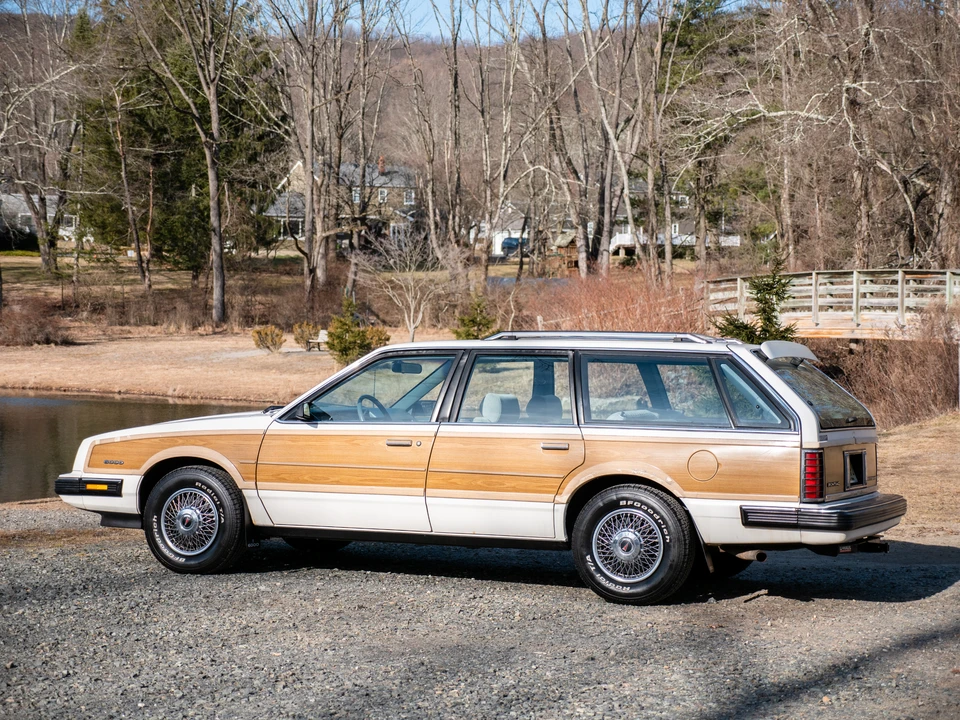 1988 Pontiac Safari - Image 4 of 31