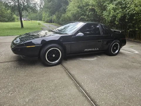 1988 Pontiac Fiero