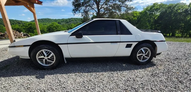 1988 Pontiac Fiero
