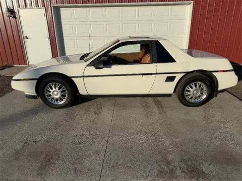 1988 Pontiac Fiero