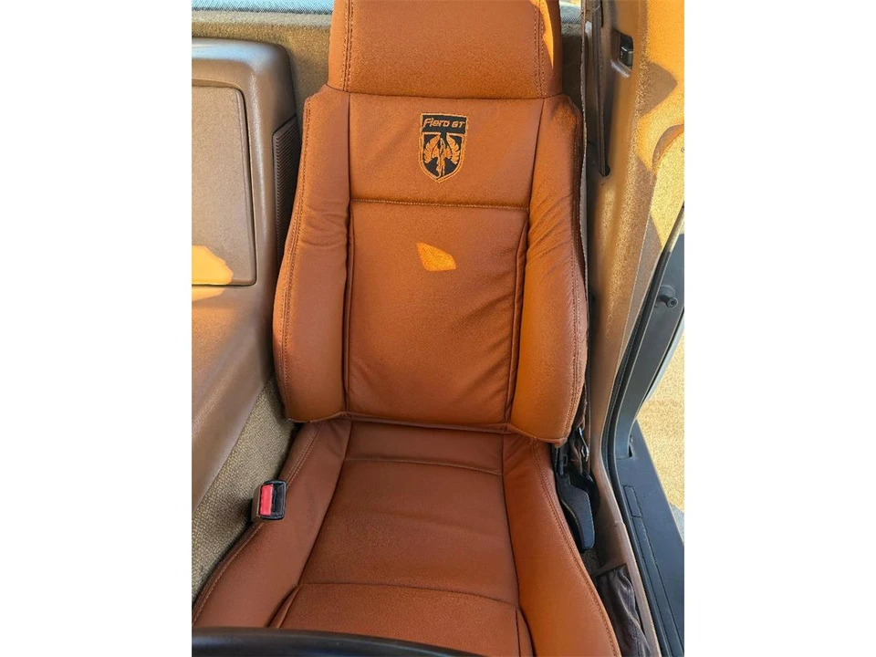 1988 Pontiac Fiero - Image 12 of 27