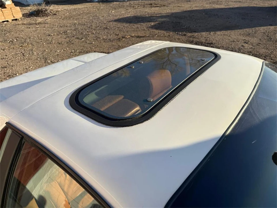 1988 Pontiac Fiero - Image 22 of 27