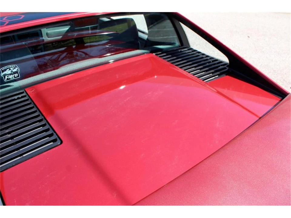 1988 Pontiac Fiero - Image 22 of 31