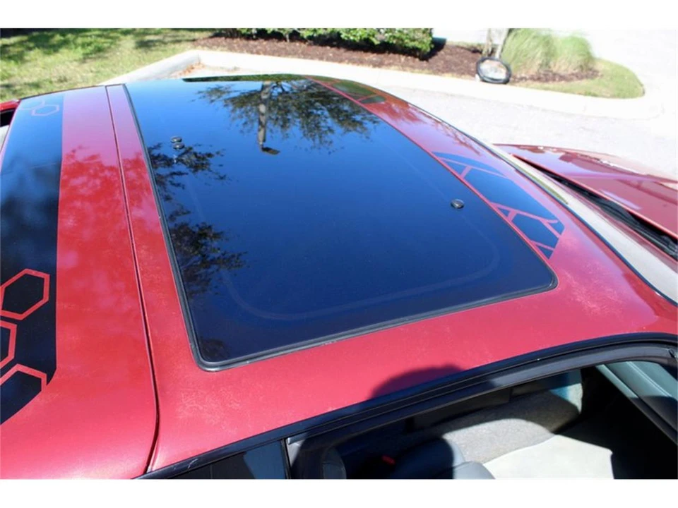 1988 Pontiac Fiero - Image 24 of 31