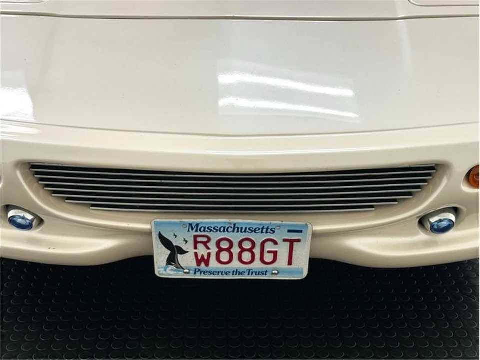 1988 Pontiac Fiero - Image 13 of 31