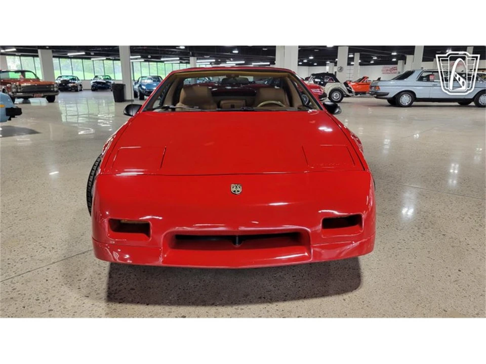 1988 Pontiac Fiero - Image 31 of 31