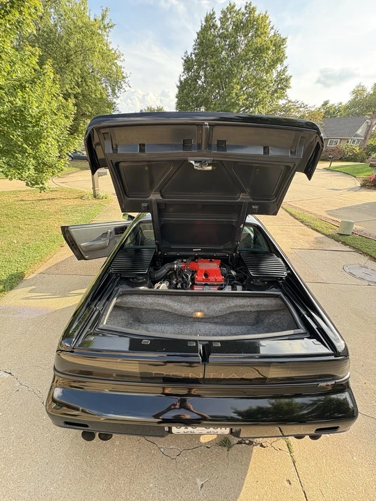 1988 Pontiac Fiero - Image 21 of 21