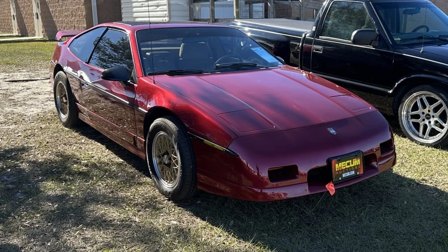 1988 Pontiac Fiero GT - Image 3 of 6