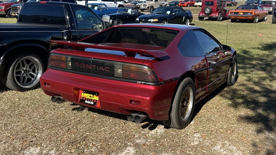 1988 Pontiac Fiero GT - Image 2 of 6