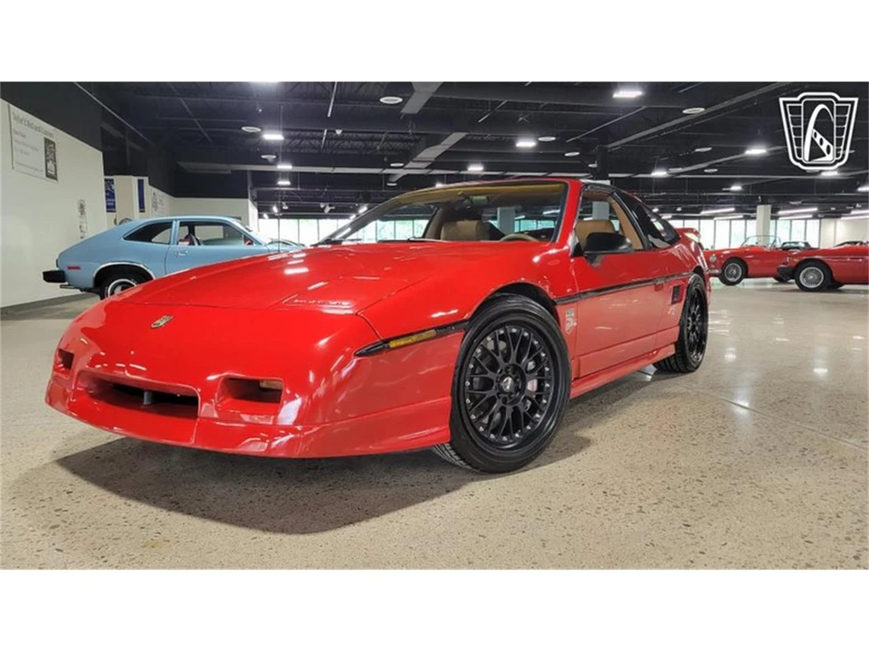 1988 Pontiac Fiero GT - Image 3 of 31