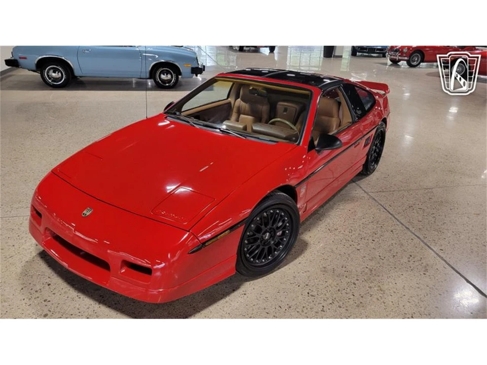 1988 Pontiac Fiero GT - Image 5 of 31
