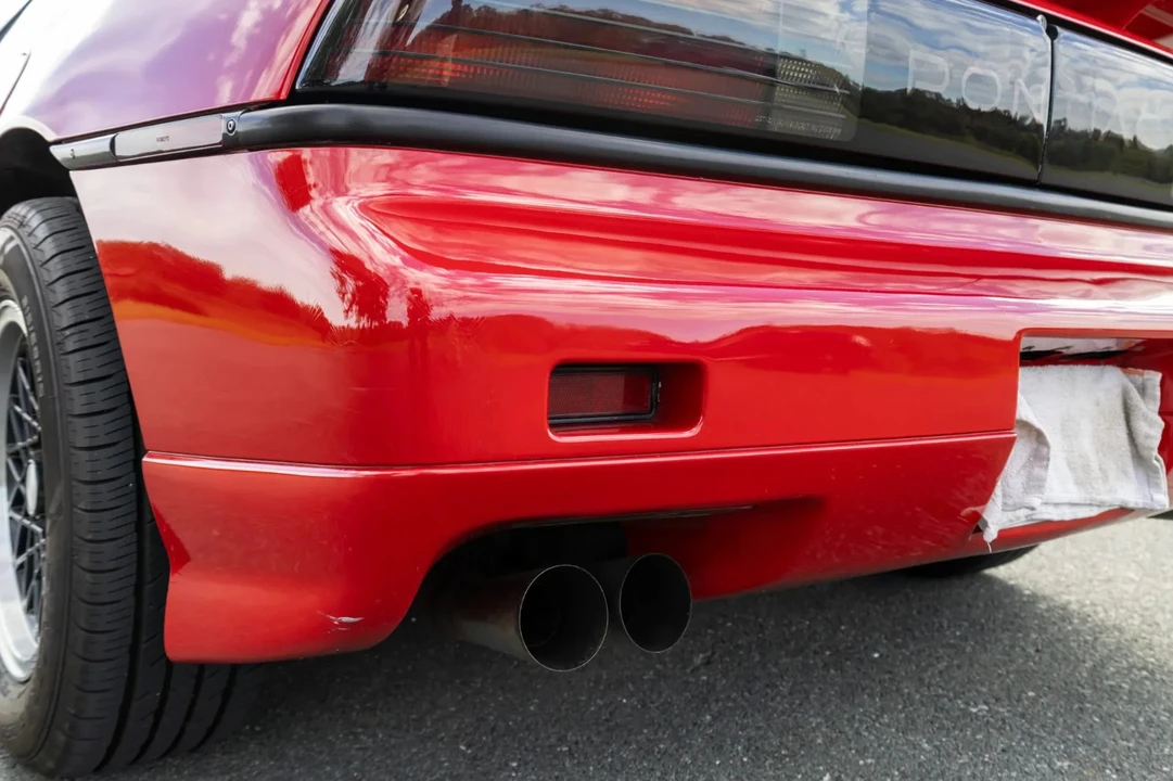 1988 Pontiac Fiero GT - Image 8 of 21