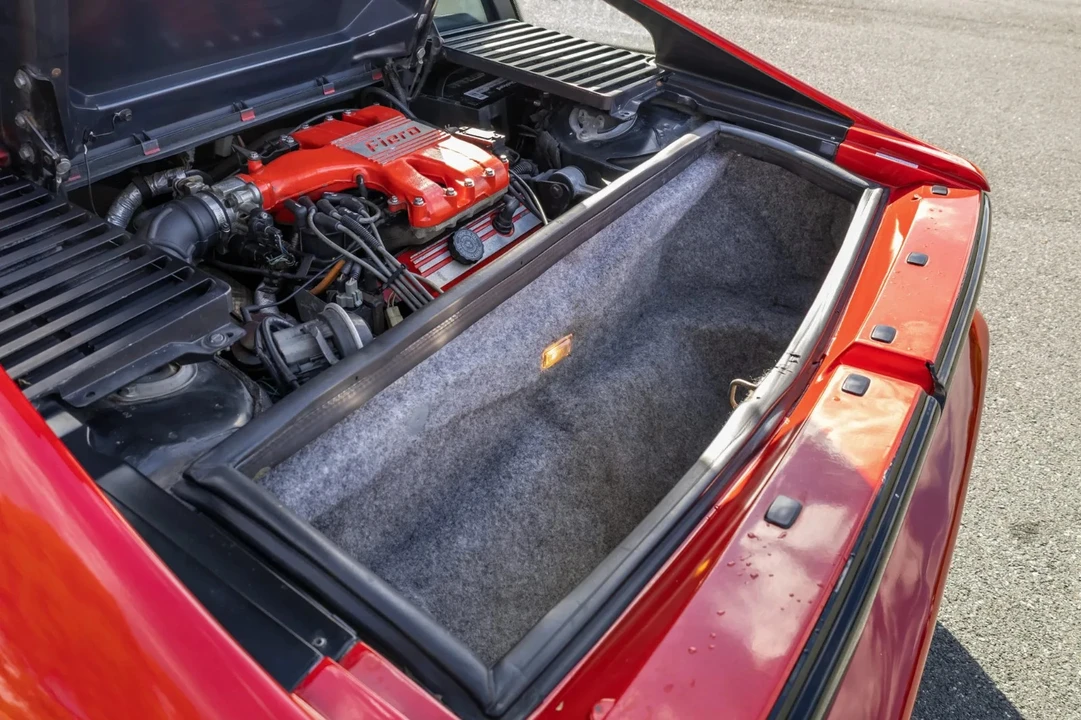 1988 Pontiac Fiero GT - Image 17 of 21