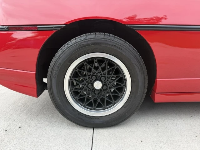 1988 Pontiac Fiero GT - Image 17 of 22