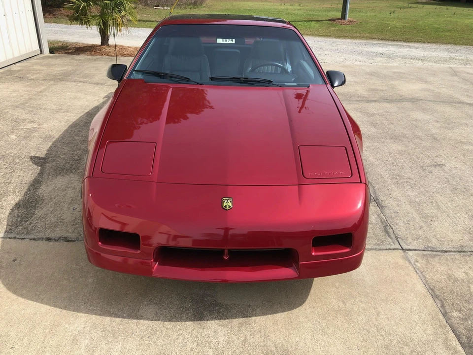1988 Pontiac Fiero GT - Image 3 of 31