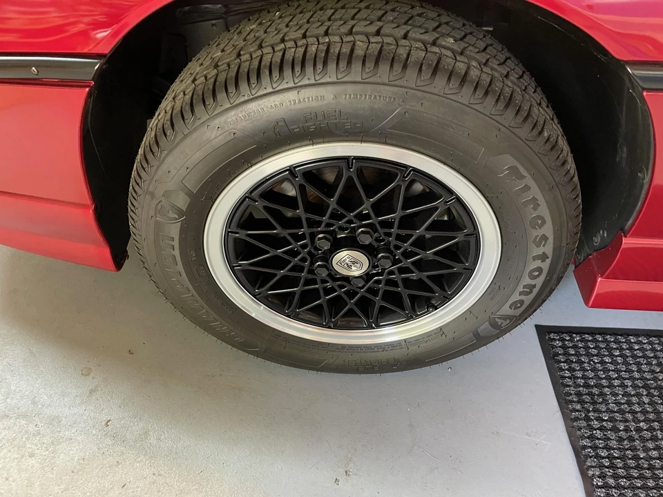 1988 Pontiac Fiero GT - Image 26 of 31